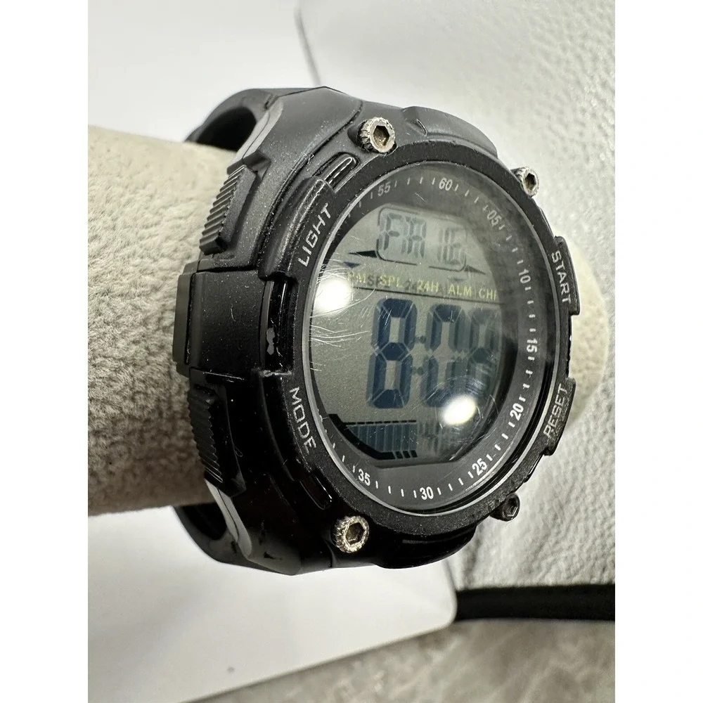 Brigadeon BTW1801 Men Watch Black Plastic 50m Light Date‎ Alarm Working Quartz X